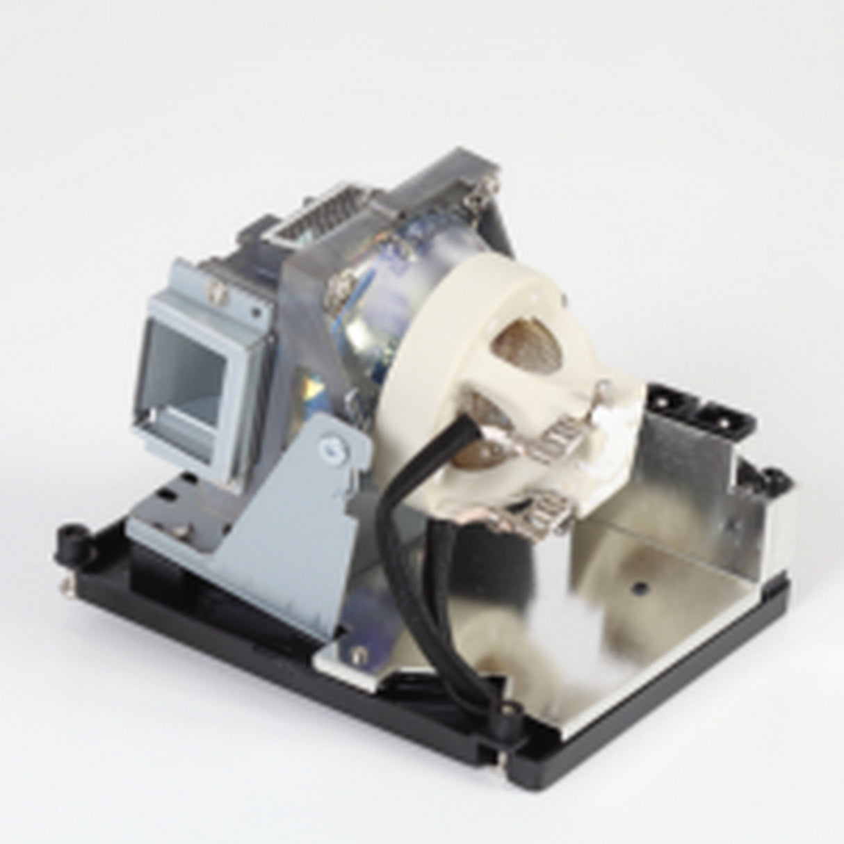 Eiki 5811121495-SEK Replacement Projector Lamp for EK-402UA EK-401WA and EK-400XA