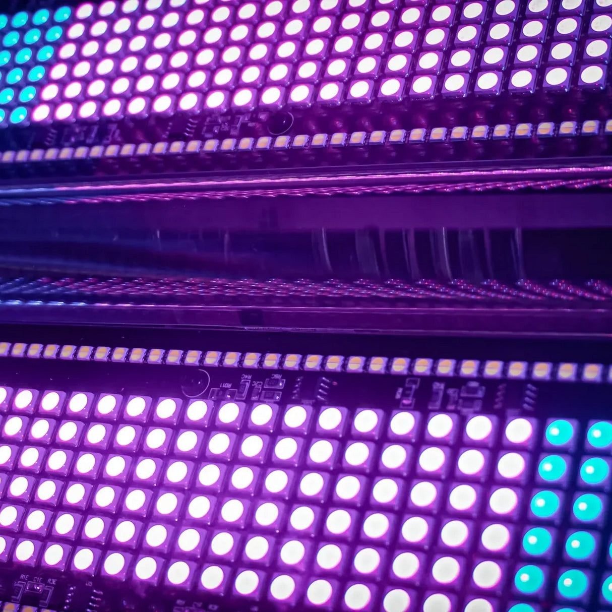 Blizzard Lighting InfiniPix Big Blind Full Color with Cool/Warm White LED Blinder and Strobe