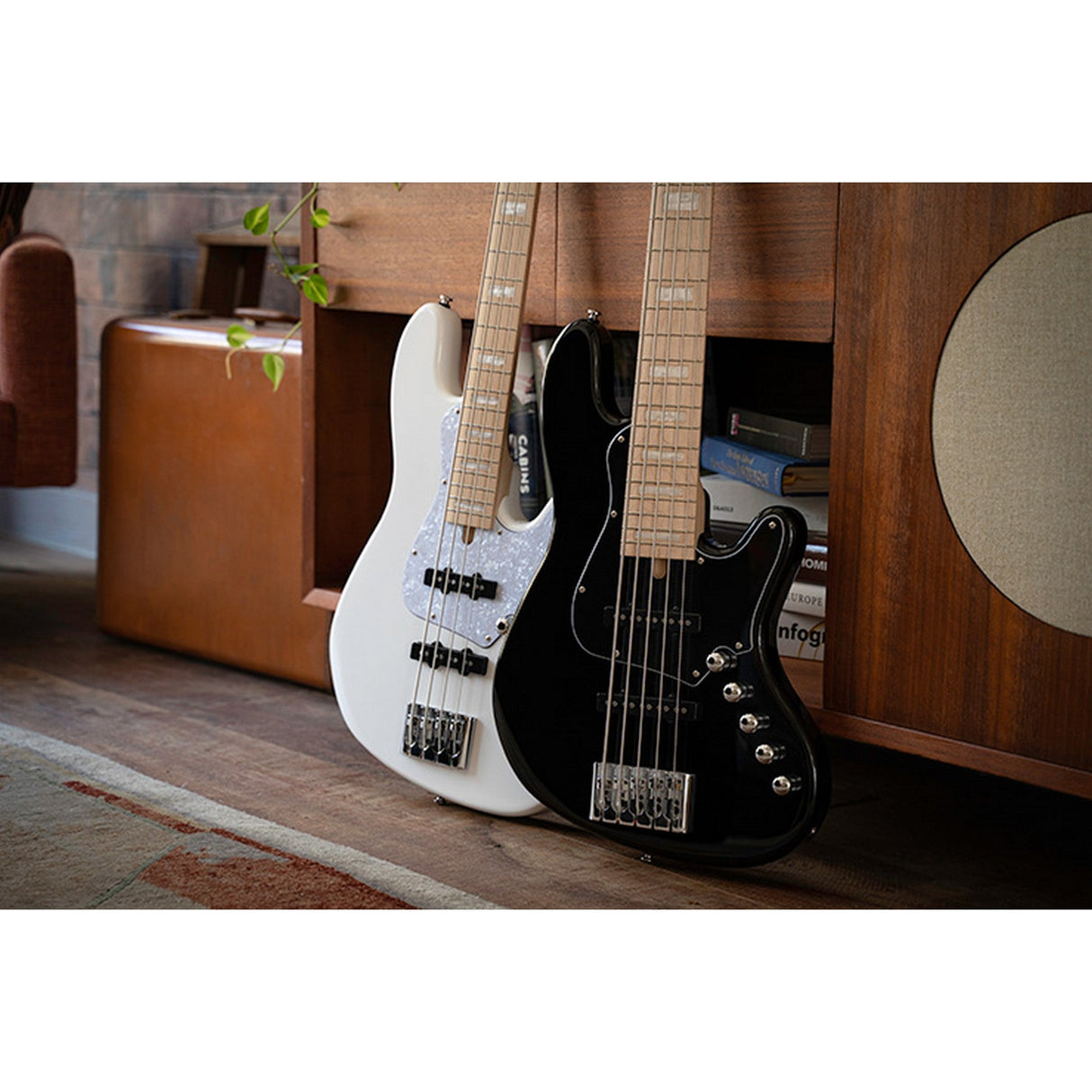 Cort Elrick NJS 5 String Bass Guitar - guitar