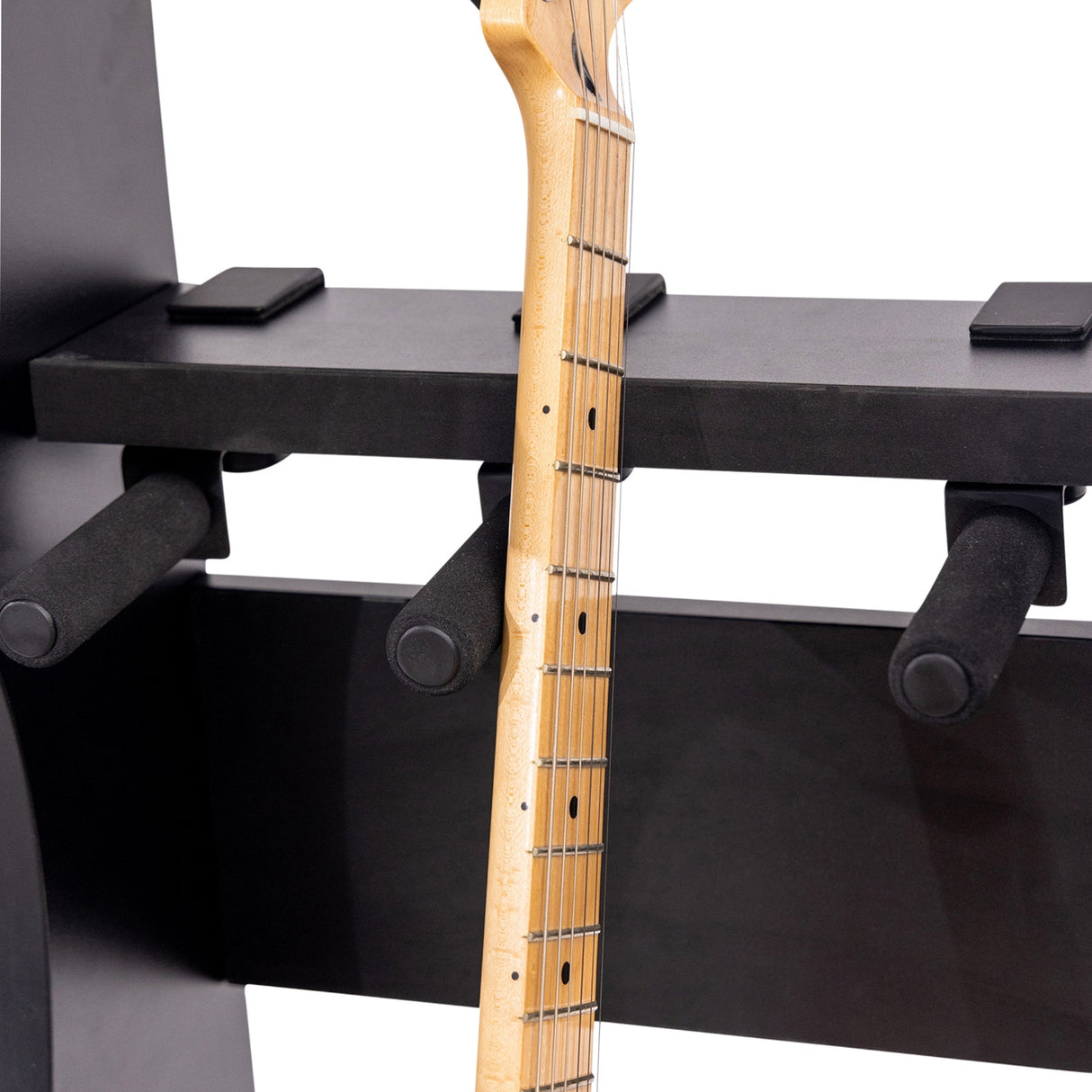 Gator GFW-ELITEGTR3RK-BLK Frameworks Elite Series 3/4-Space Guitar and Instrument Case Combo Rack Black - accessories