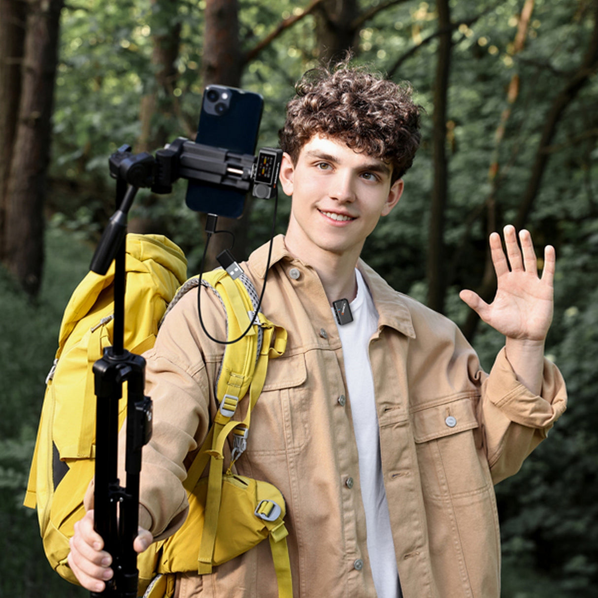 COMICA BooMax 2.4G On-Board Recording Wireless Microphone System