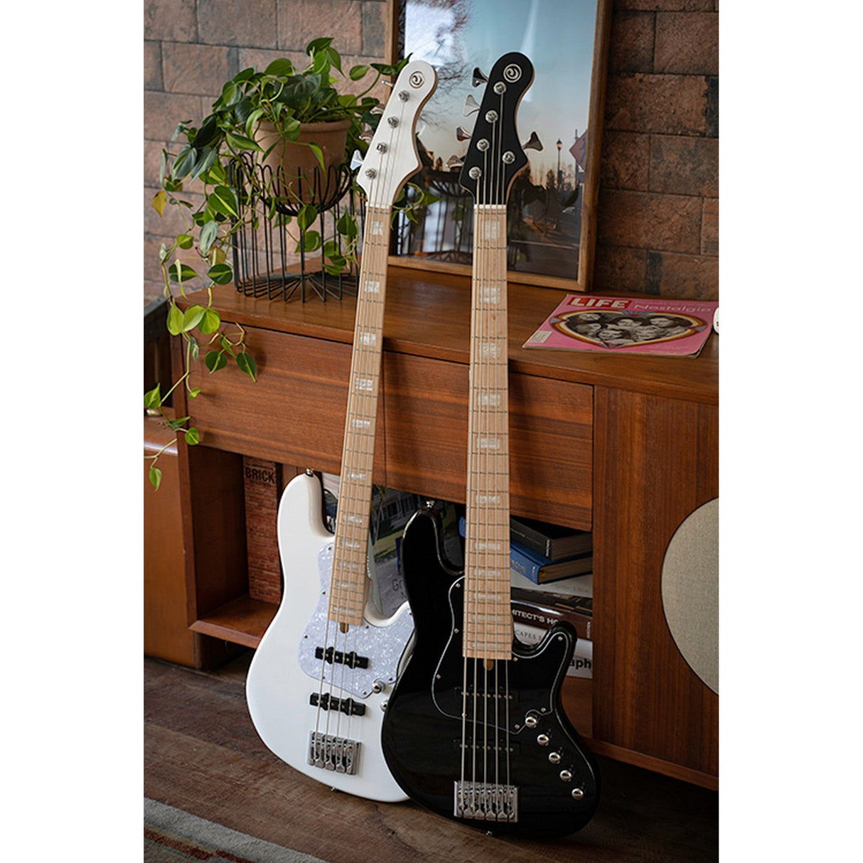 Cort Elrick NJS 4 String Bass Guitar - guitar