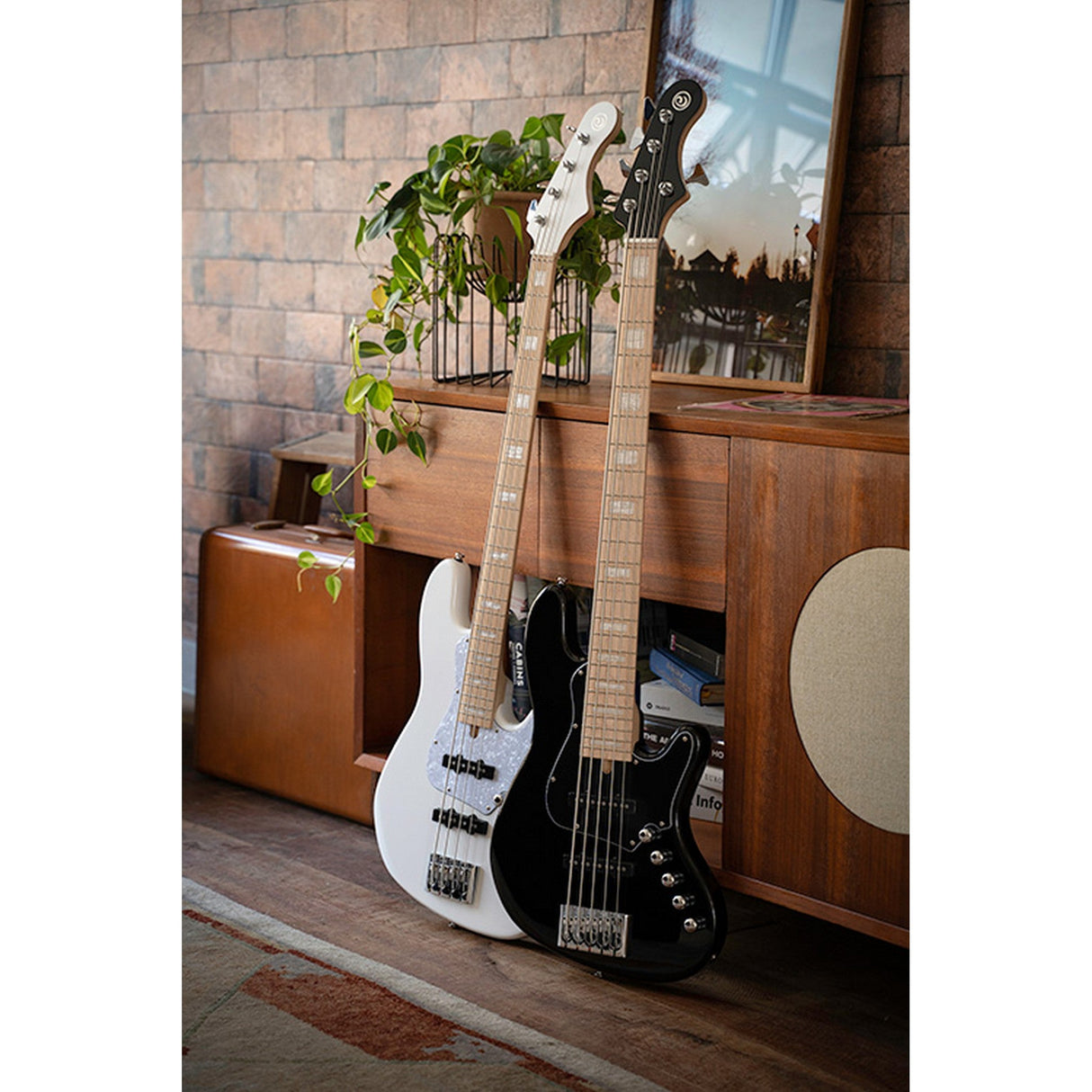 Cort Elrick NJS 5 String Bass Guitar - guitar