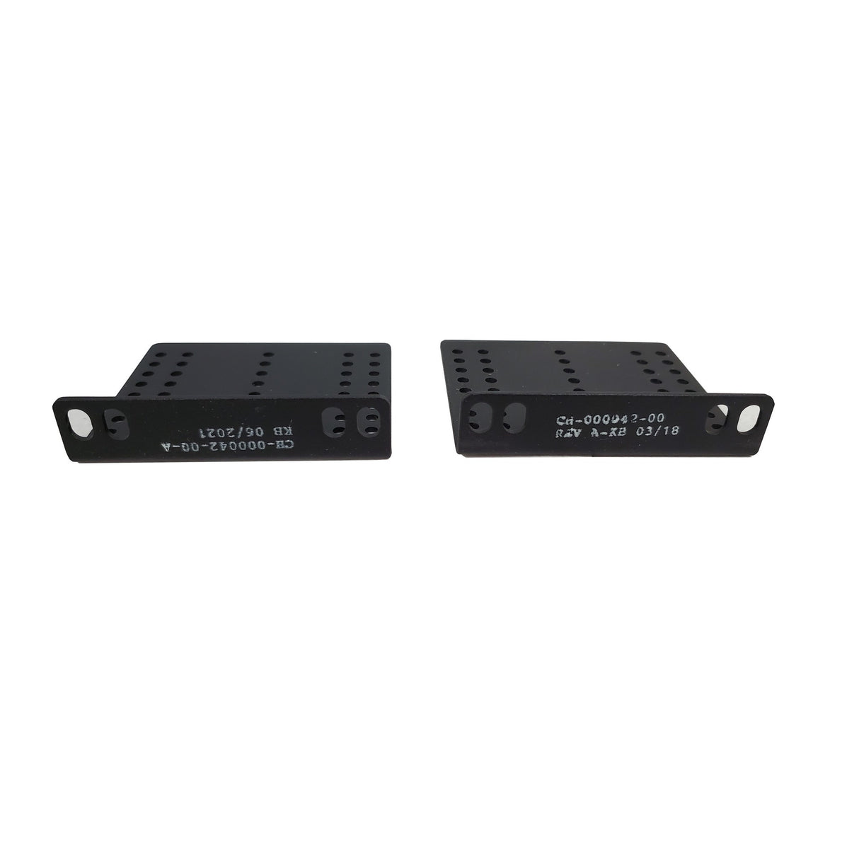 QSC FG-000031-00 | Rear Rack Ear Support Kit for Power Amplifiers