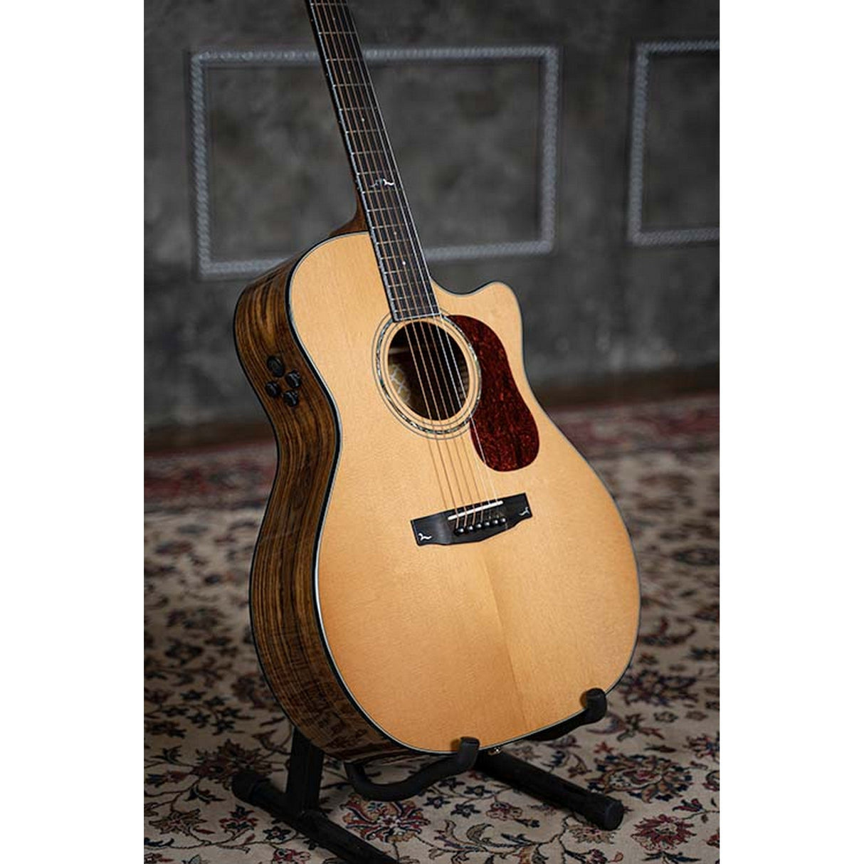 Cort GOLD A6 Acoustic-Electric Guitar Bocote Natural - guitar