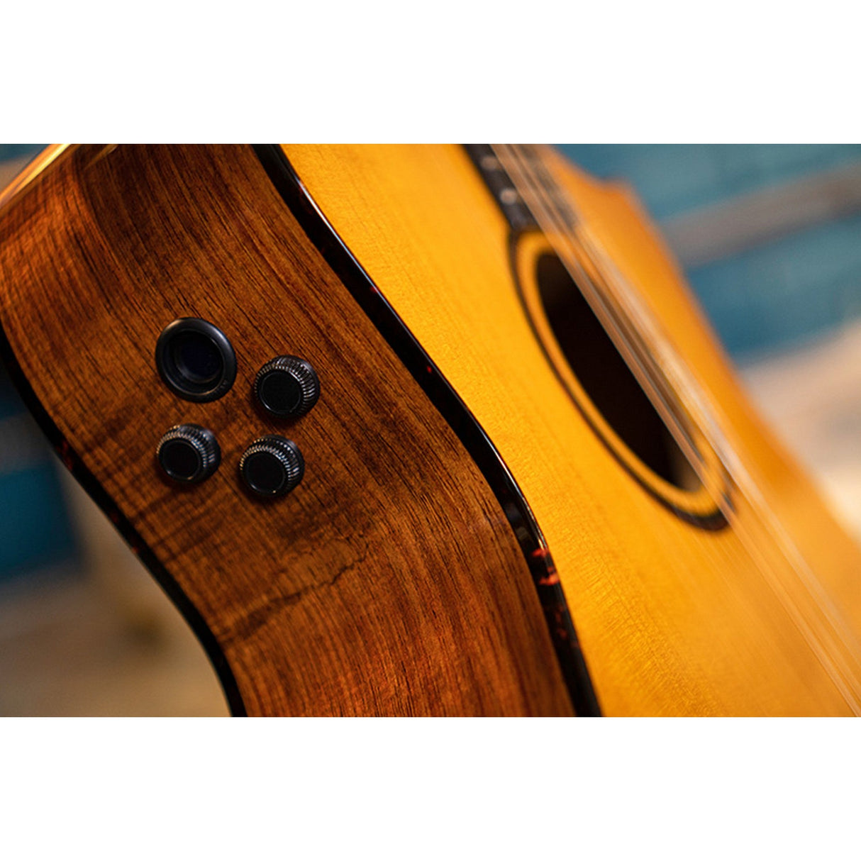 Cort LUXE II Acoustic-Electric Guitar Natural Gloss - guitar