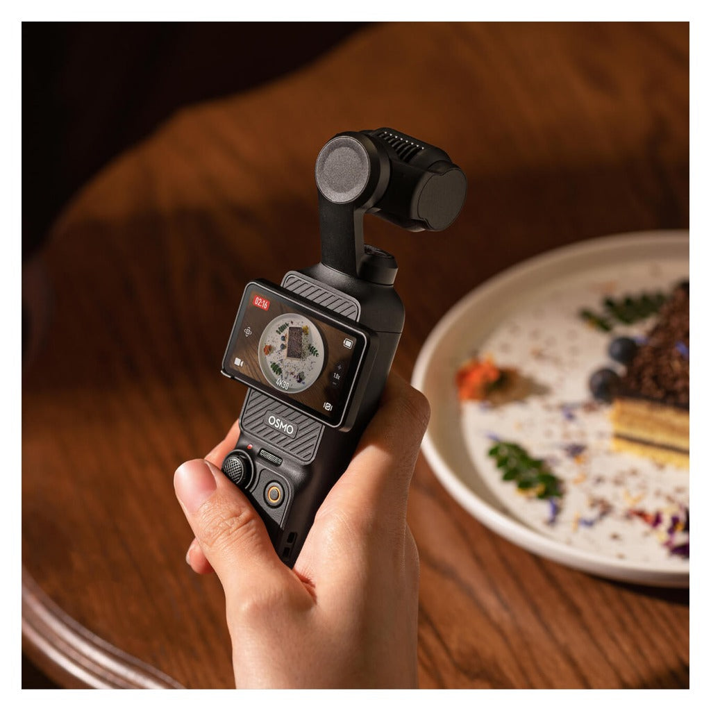 DJI Osmo Pocket 3 Creator Combo, 1-Inch 4K Gimbal Camera with DJI Mic 2 TX