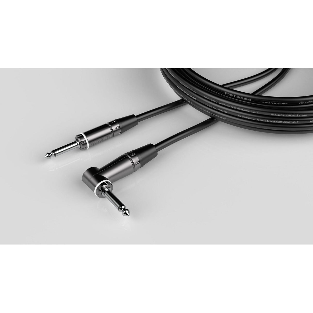 Gator GCWC-INS-03RA Composer Series 1/4-Inch Straight to 1/4-Inch Right Angle Instrument Cable