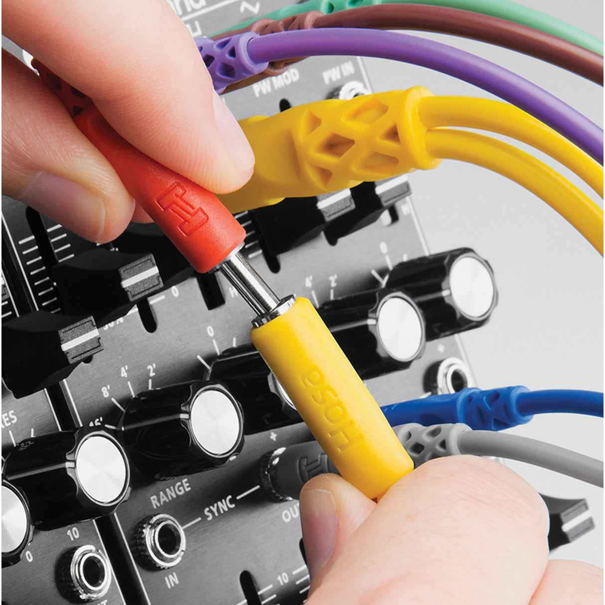 Hosa CMM-500Y-MIX 3.5mm TS with 3.5mm TSF Pigtail to 3.5mm TS Hopscotch Patch Cables 5-Pieces Various Lengths