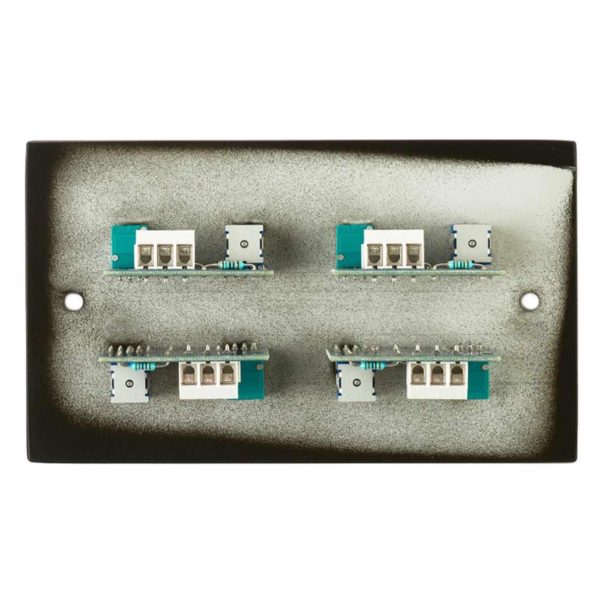 Cloud Electronics RSL-6x4AW 2-Gang UK Multizone Source Select/Volume Level Wallplate White