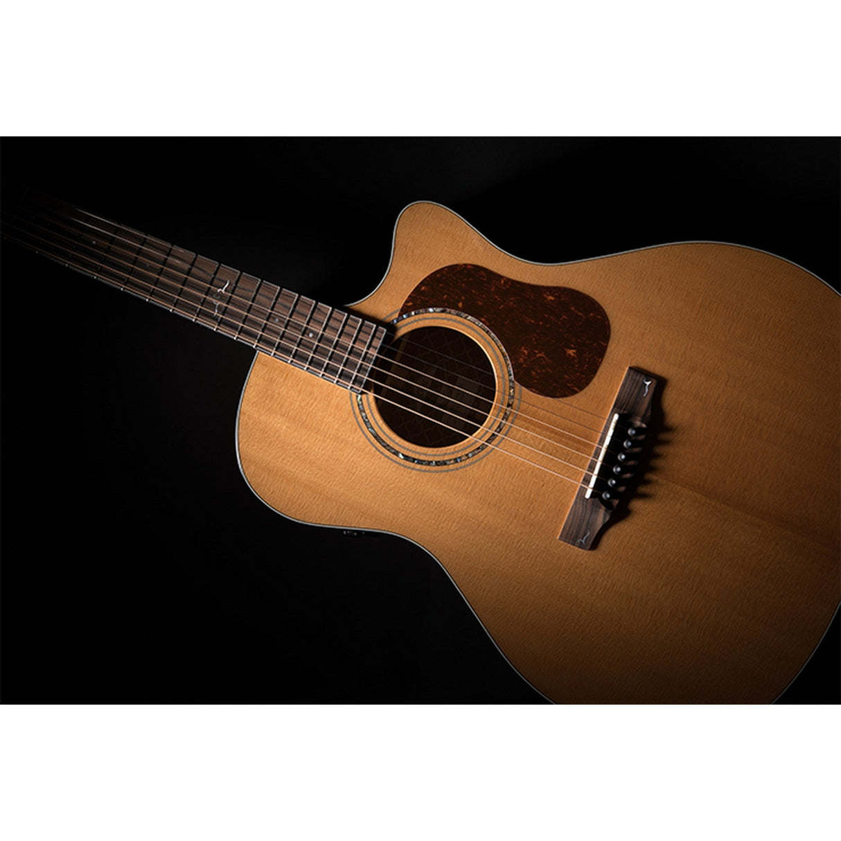 Cort GOLD A6 Acoustic-Electric Guitar Natural - guitar