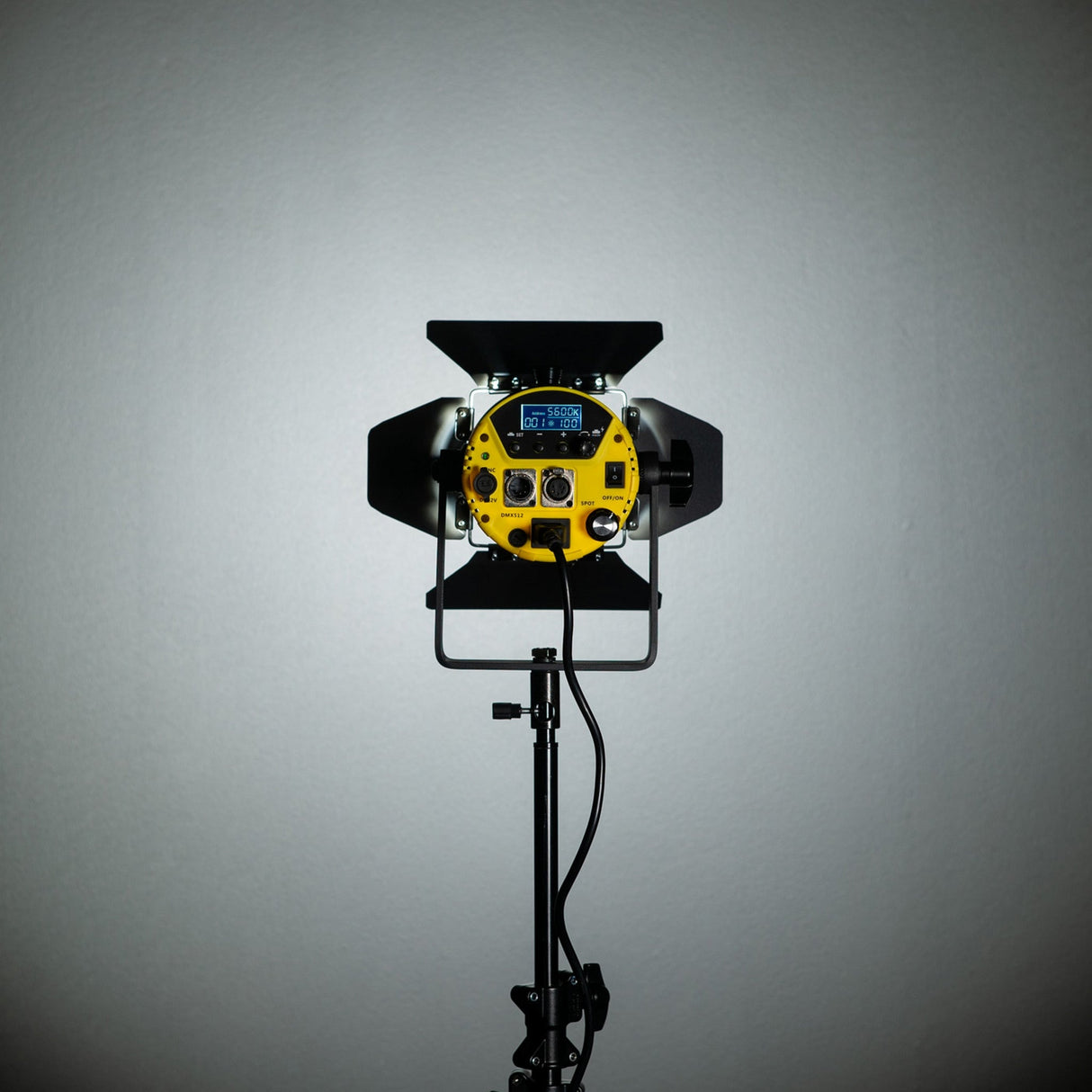 Ikan HF70 Helia 70-Watt 4-Inch Fresnel Daylight LED Studio Light with DMX