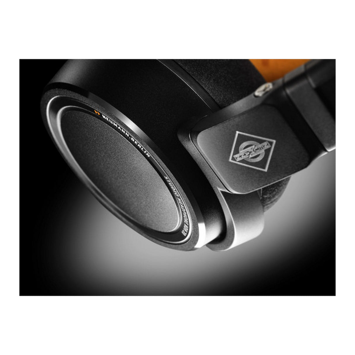 Neumann NDH 20 Closed-Back Studio Monitoring Headphones, Black Edition
