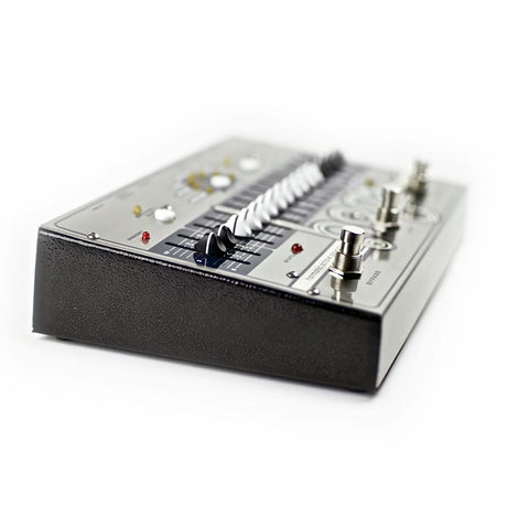 Electro-Harmonix HOG2 Harmonic Octave Generator Effects Pedal