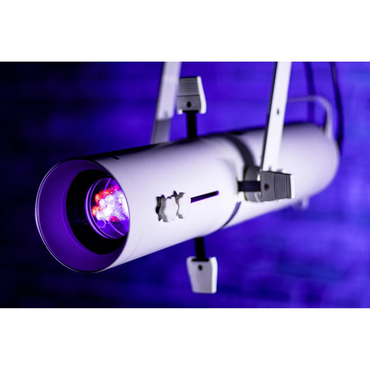 Blizzard Lighting node:b RGBAL 200W COB LED Fixture White