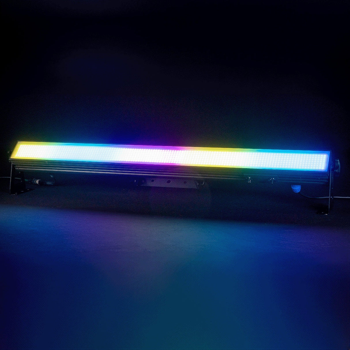 elektraLite ElektraBar Vibe 375W Controlled RGBW LED Bar with 16-Bit Dimming
