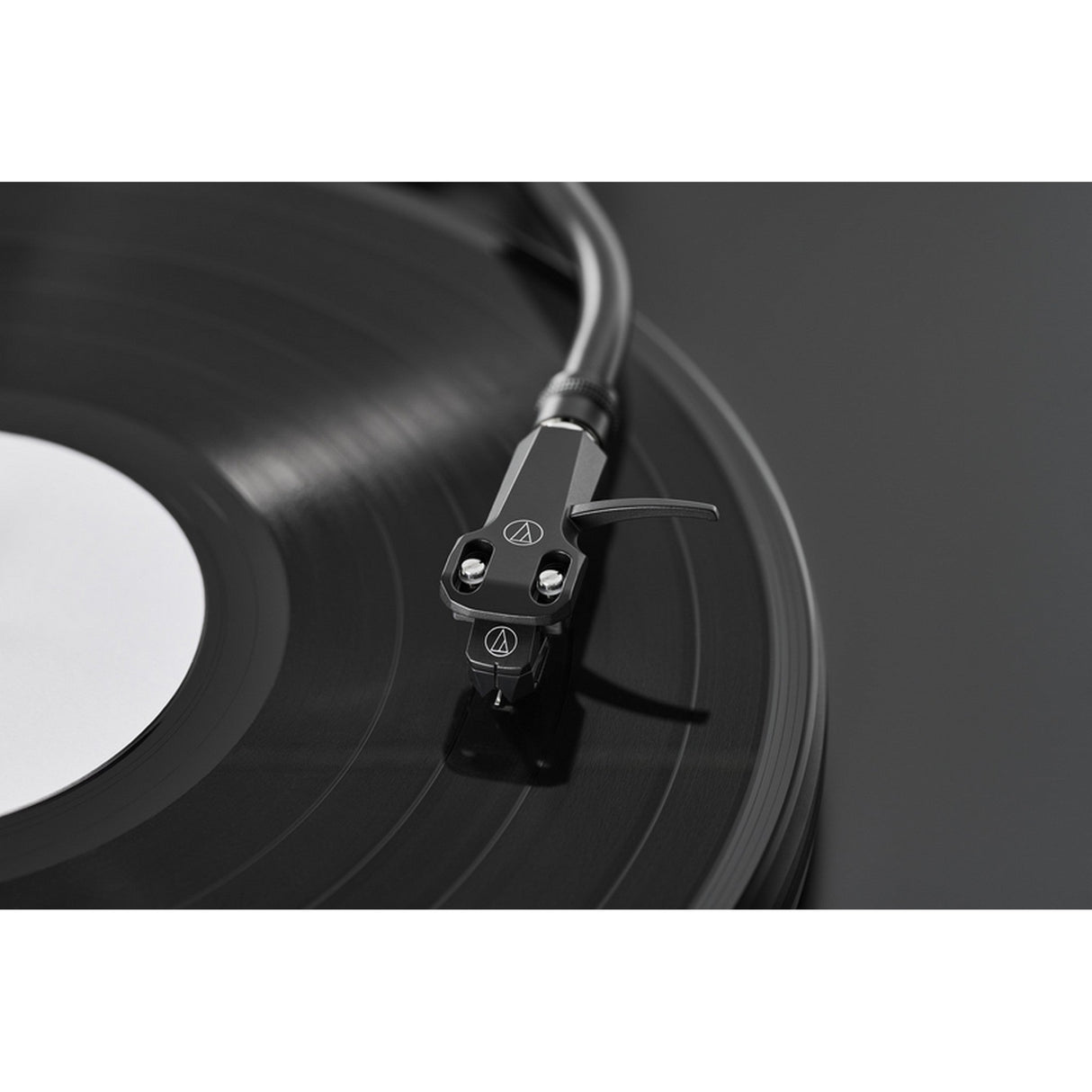 Audio-Technica AT-VM95EBK Dual Moving Magnet Cartridge