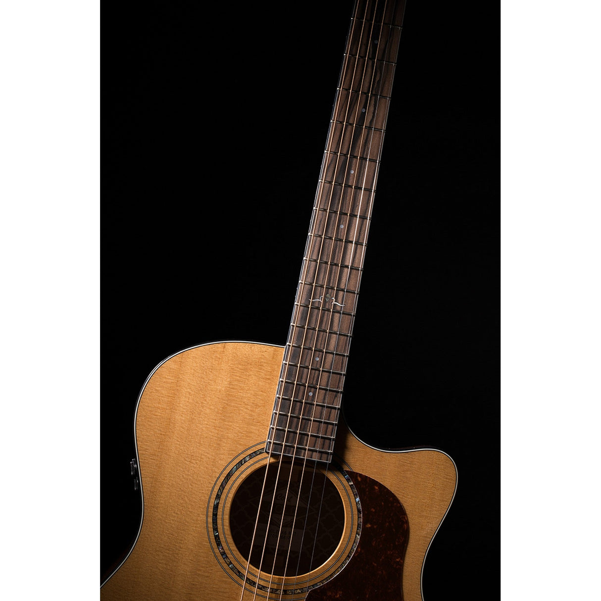 Cort GOLD A6 Acoustic-Electric Guitar Natural - guitar