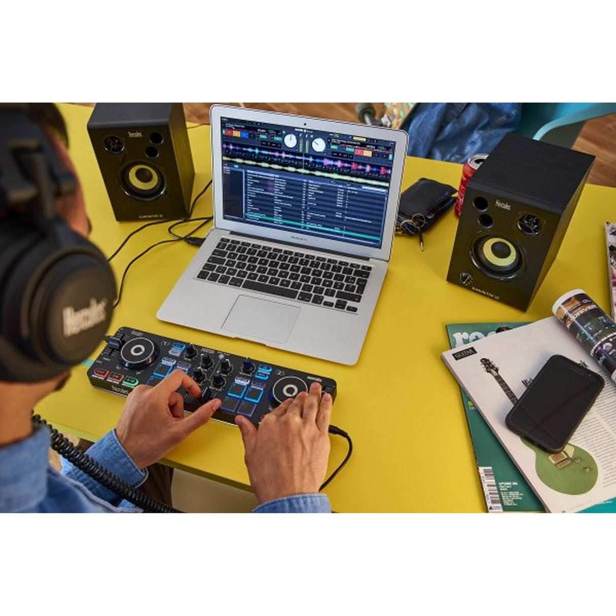 Hercules DJMonitor 32 Active DJ Monitor Speakers, 3-Inch