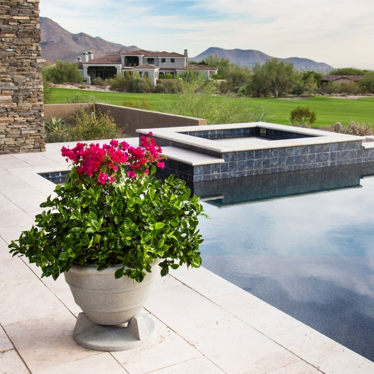 SoundTube OmniPlanter 6.5 Series Omnidirectional Outdoor Planter Speaker