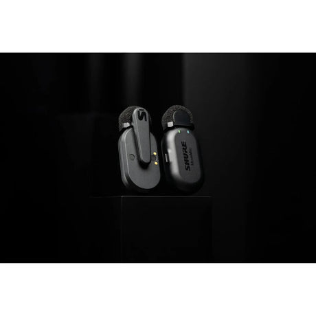 Shure MoveMic Two Receiver Kit 2-Channel Wireless Lavalier Microphone System with Receiver Z7