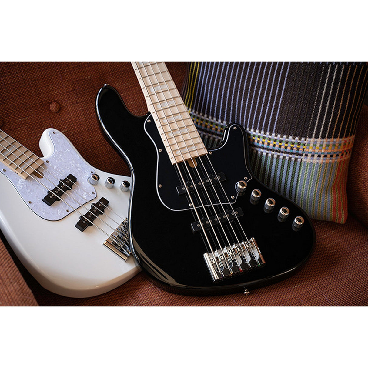 Cort Elrick NJS 5 String Bass Guitar - guitar