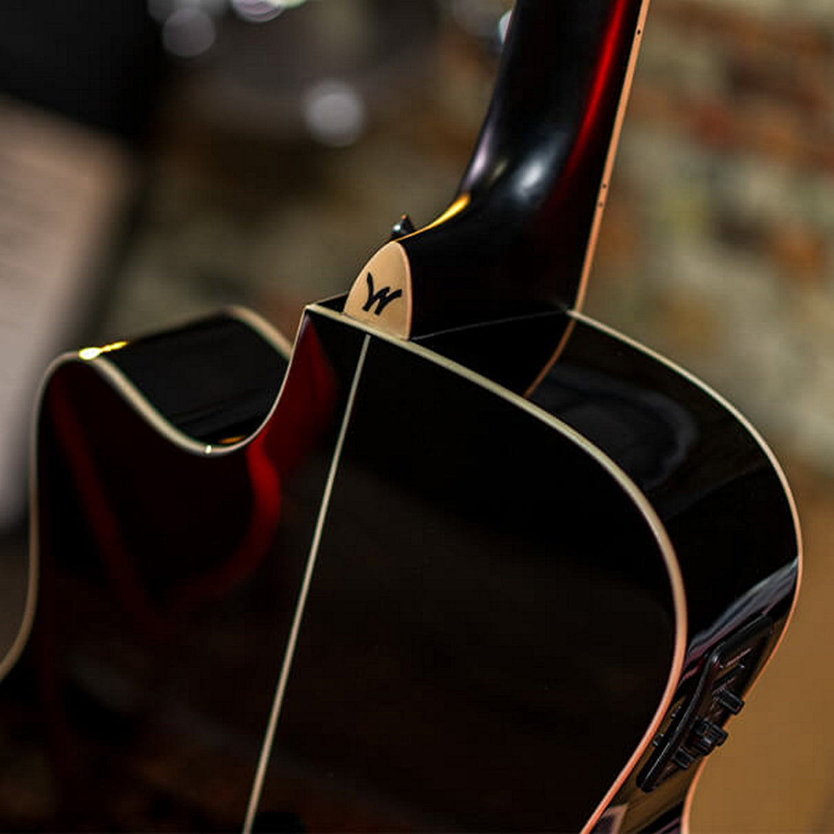 Washburn DFBACEB Deep Forest Burl Grand Auditorium Acoustic Guitar Black Fade - guitar