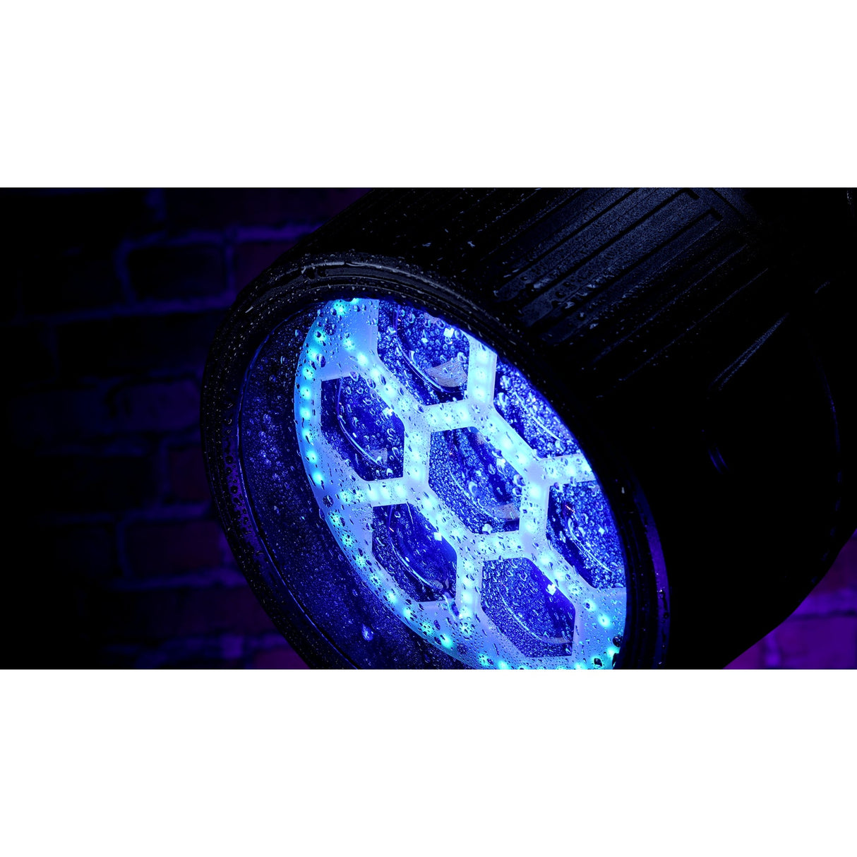 Blizzard Lighting Motif Settelenti RGBA 7x 40W 4-In-1 RGBA IP65 LED Wash Fixture with Zoom Black