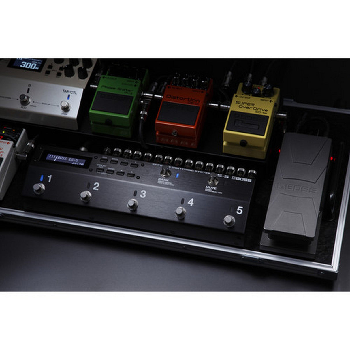 BOSS ES-5 Effects Switching System with 5 Loops and MIDI