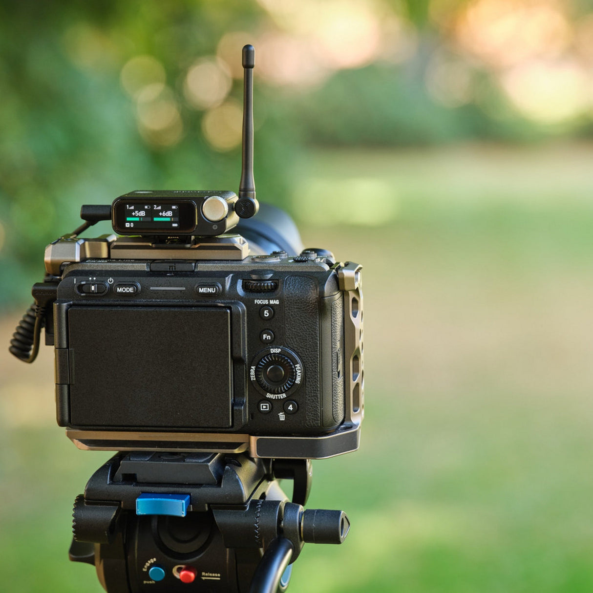 Saramonic ULTRA01 2-Person Universal Dual Wireless Microphone System