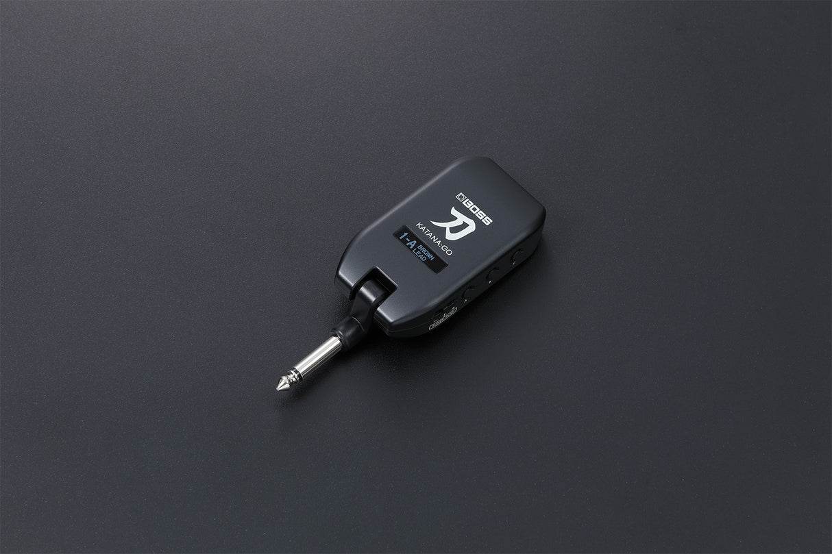 BOSS KATANA GO personal headphone guitar amplifier