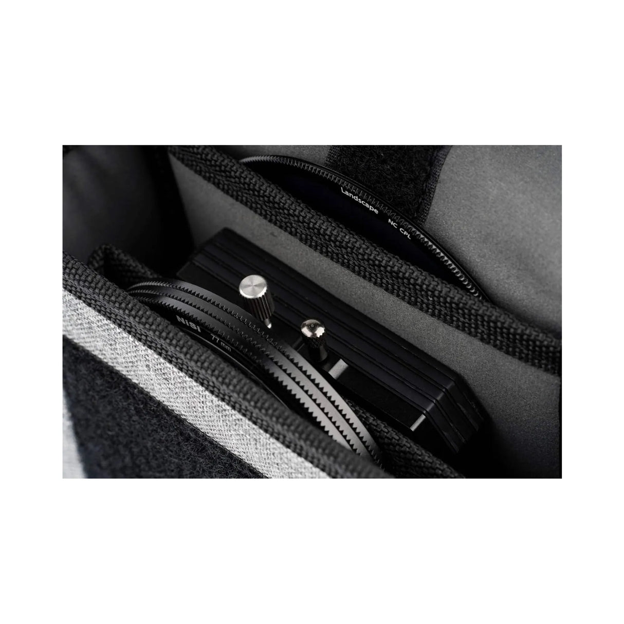 NiSi V6 100mm Filter Holder with Enhanced Landscape CPL Lens Cap