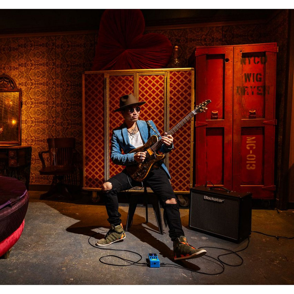 Zoom MS-70CDR + MultiStomp Guitar Effects Chorus/Delay/Reverb Pedal