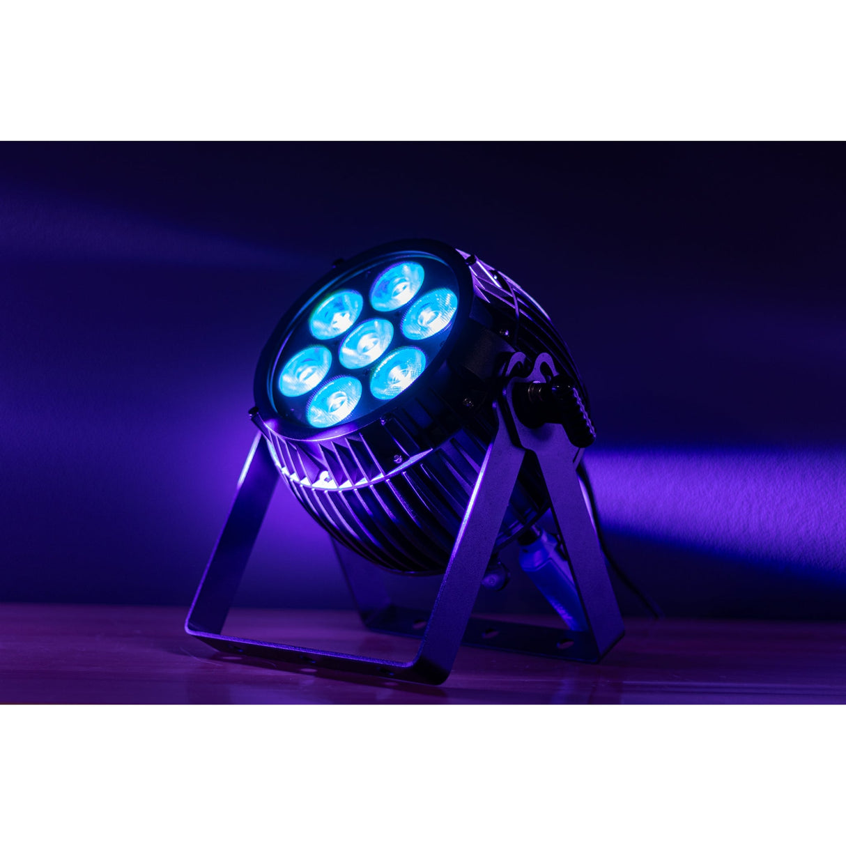 Blizzard Lighting TOURnado RGBALC 7x 20W RGBALC 6-in-1 LED Fixture