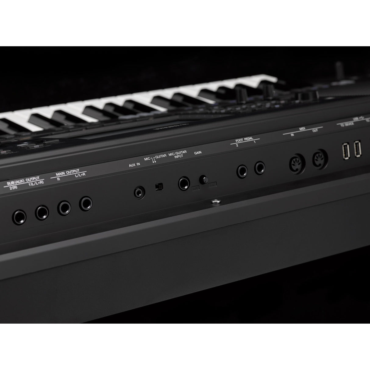 Yamaha PSR-SX900 61-Keys Arranger Keyboard Workstation