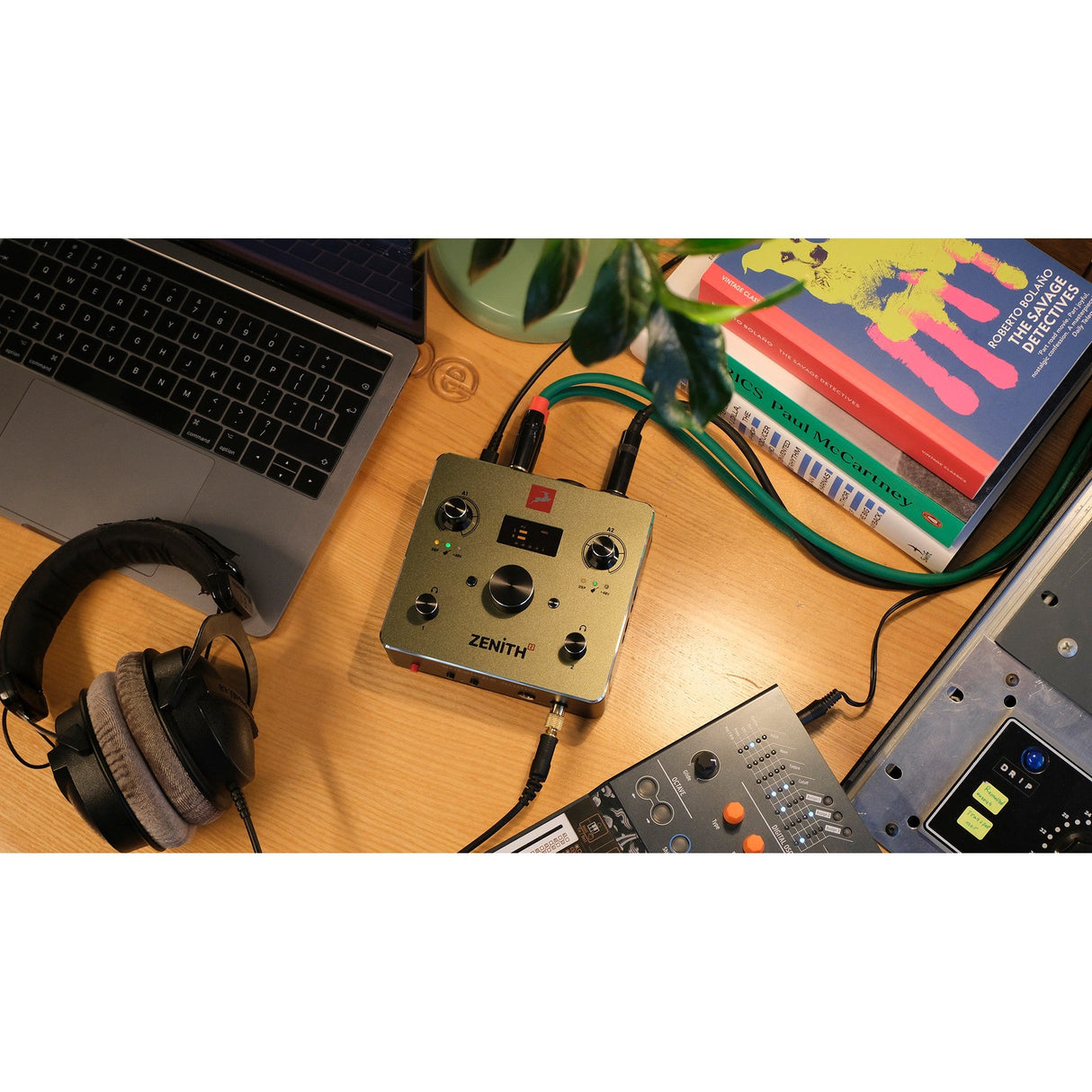 Antelope Audio Zenith 2  USB-C Audio Interface with Console-Grade Preamps and DSP