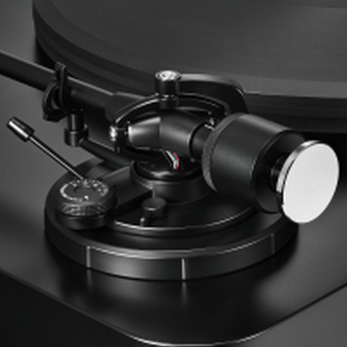 Audio-Technica AT-LP7X Belt-Drive Turntable with VM95E Cartridge