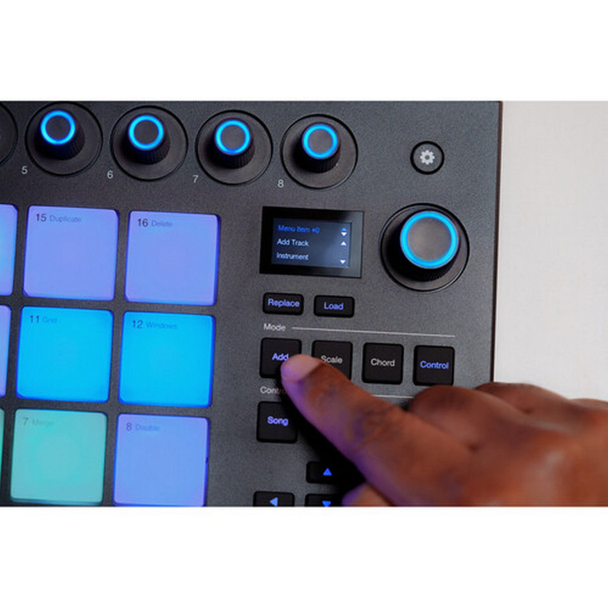 Fender Motion 16/32 Production & Performance MIDI Pad Controller