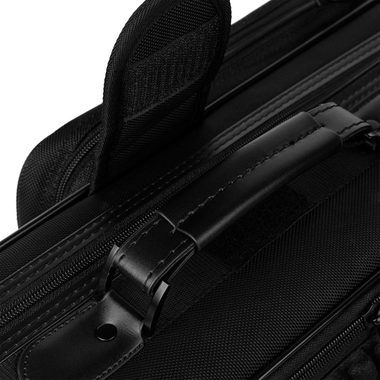 Gator Cases ALTOSAX-PRO Adagio Pro Series Lightweight Case for Alto Saxophone