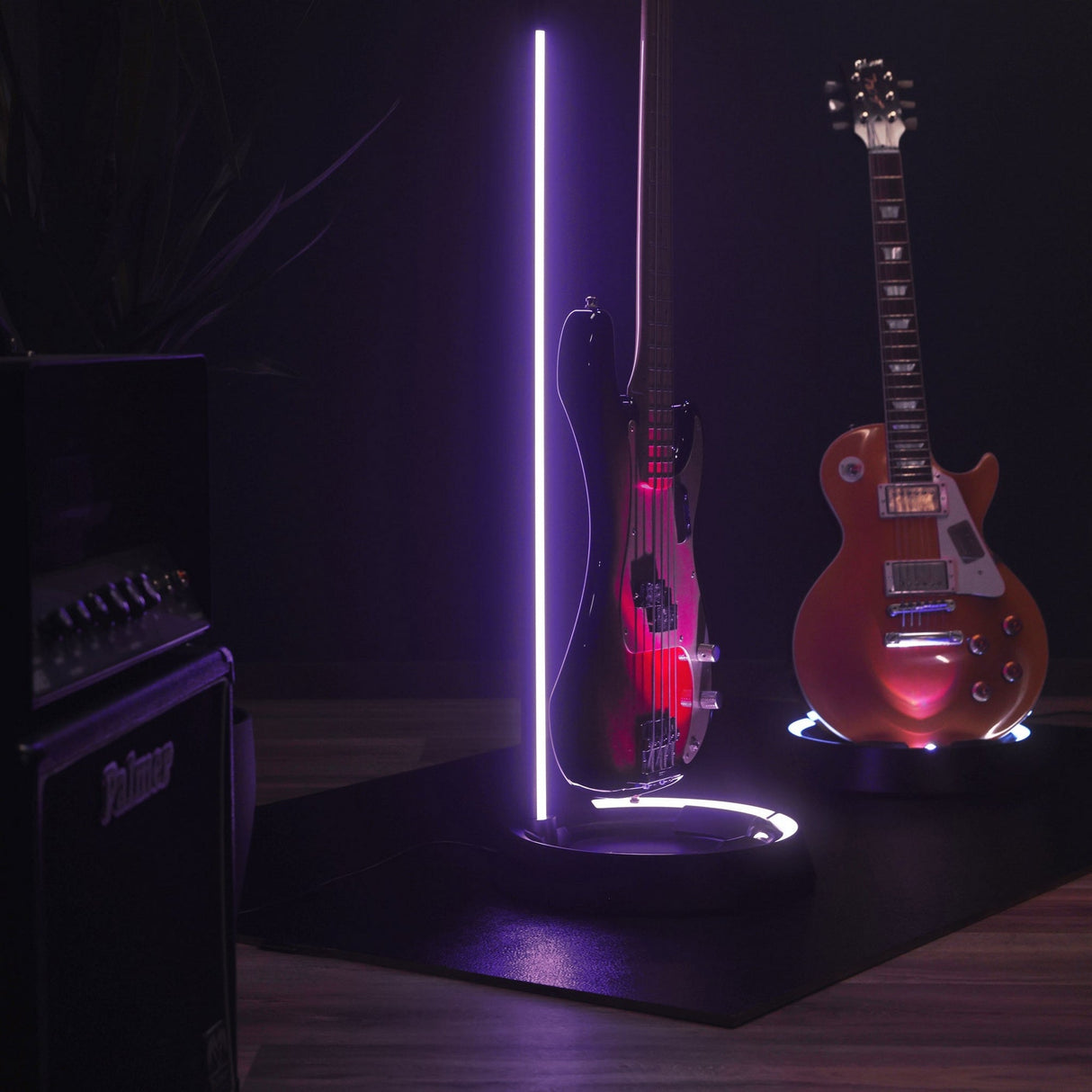 Gravity GS LS 01 NH B Neckhug Guitar GLOW STAND