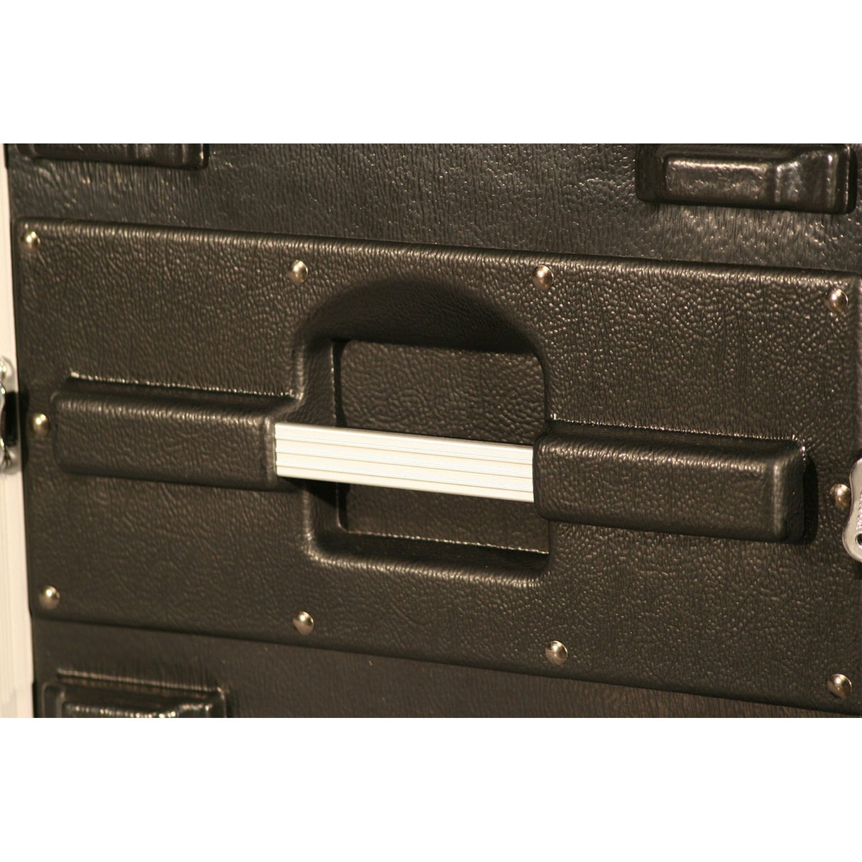Gator Cases GR-4L 19 Inch Deep Audio Molded PE Rack Case (Used)