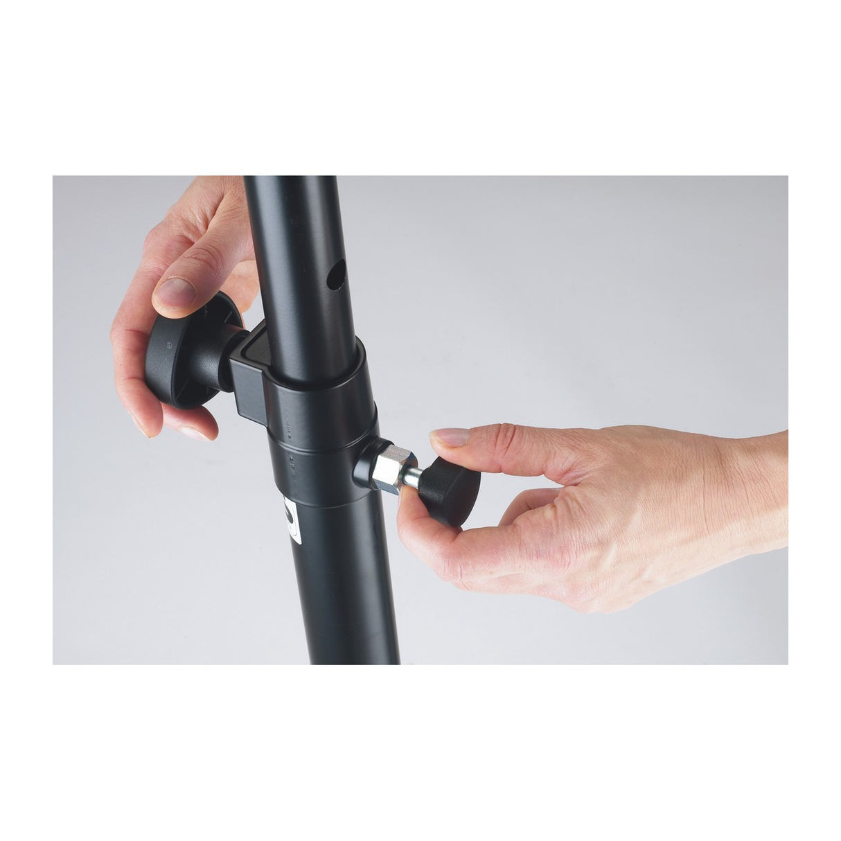 K&M 21366 | Height Adjustable Distance Rod Ring Lock Black