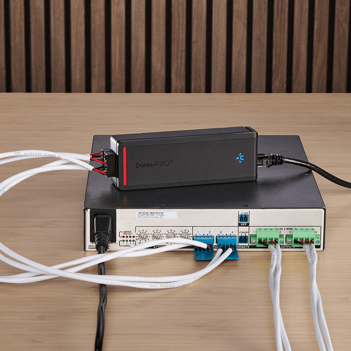 Audinate AVIO-A-4OUT-EB Dante AVIO Install 4-Channel Analog Output Adapter