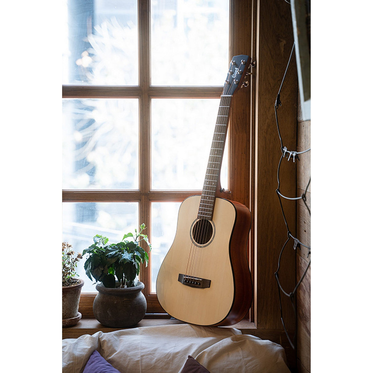 Cort AD Mini Acoustic Guitar Natural - guitar