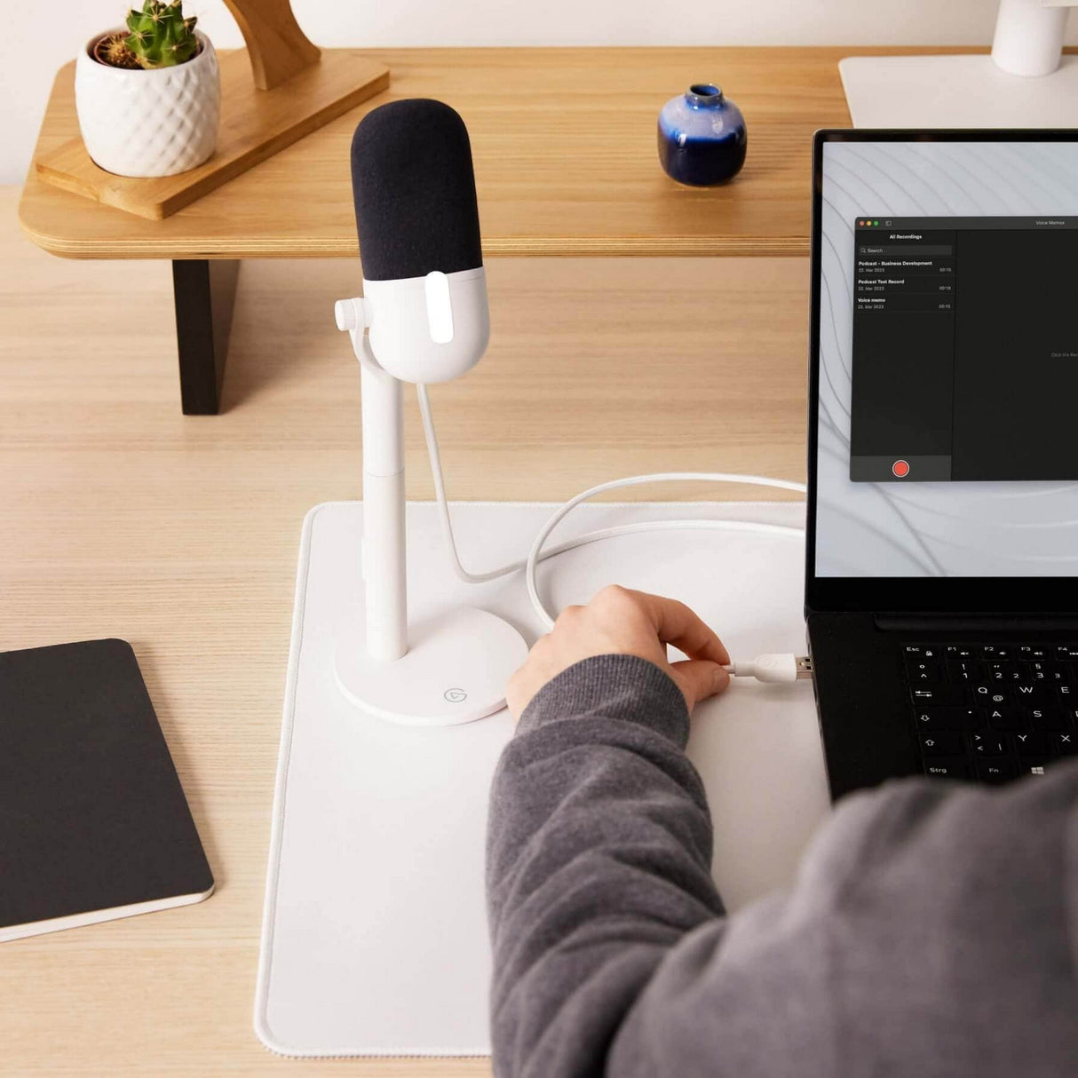 Elgato Wave Neo USB Condenser Microphone, White