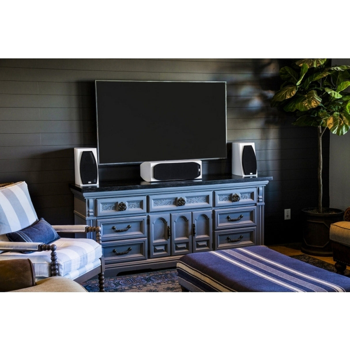 SoundTube PC33.5 3-Way LCR Center Channel Speaker