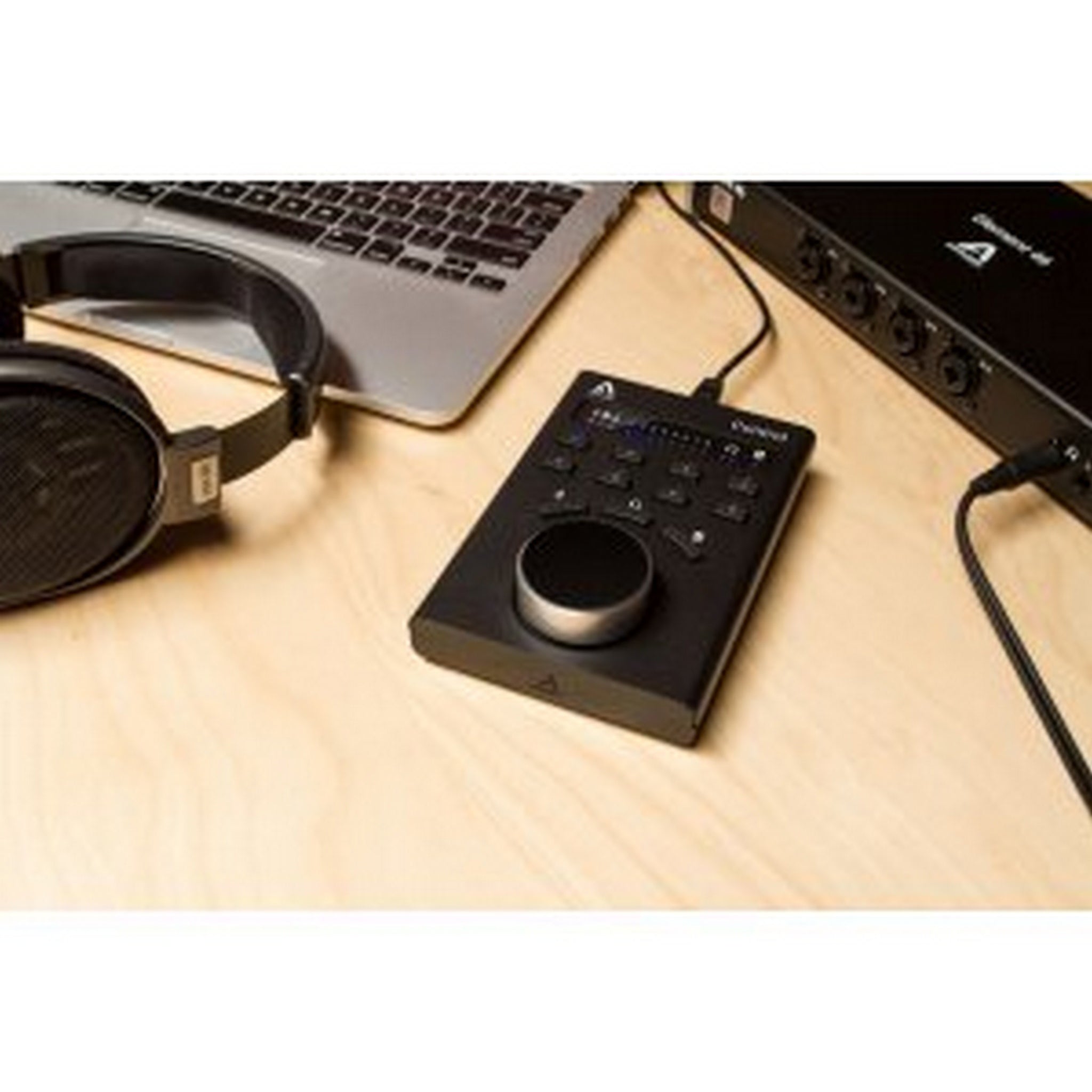 Apogee Control Hardware Remote – AVLGEAR