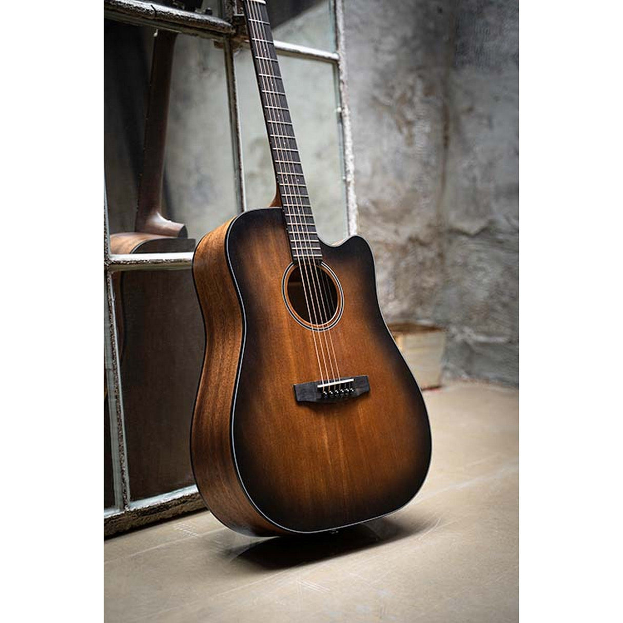 Cort CORE DC Acoustic-Electric Guitar Core Mahogany - guitar