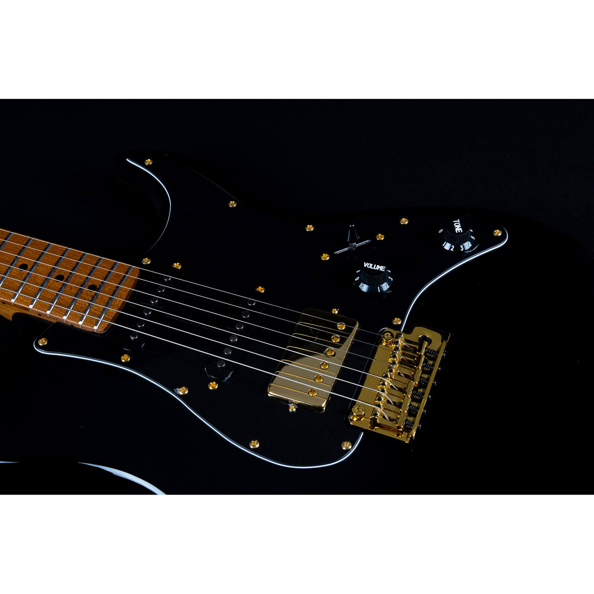 JET Guitars JS-400 BK G HSS Basswood Body Electric Guitar with Gold Hardware