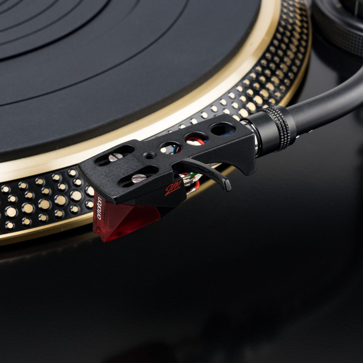 Reloop TURN-5 Direct Drive Hi-Fi Turntable System